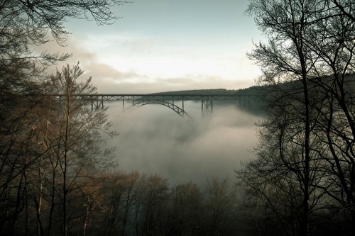 Müngstener Brücke im Nebel